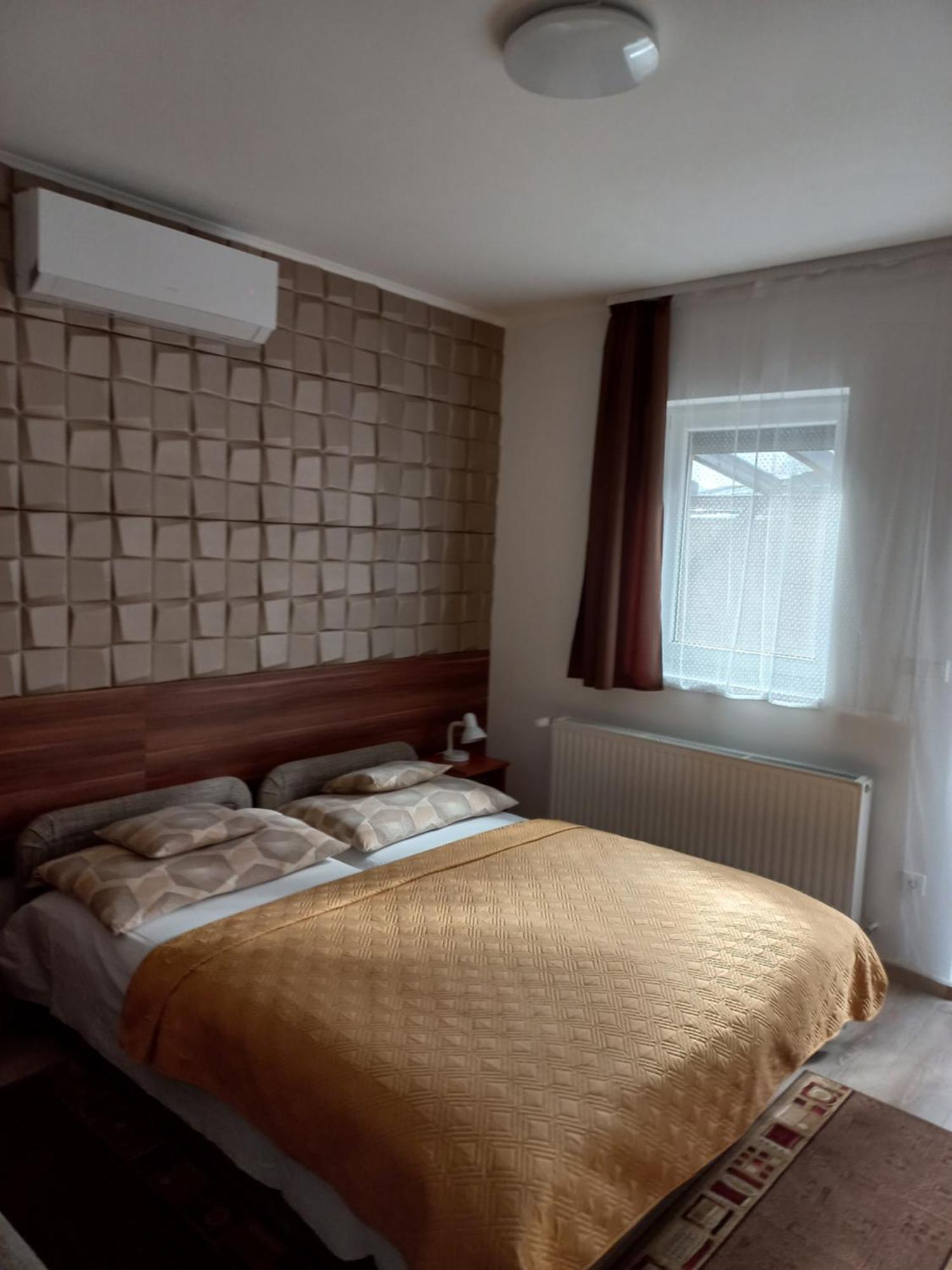 MosonmagyaróvárBoglarka Vendeghazアパートメント 部屋 写真